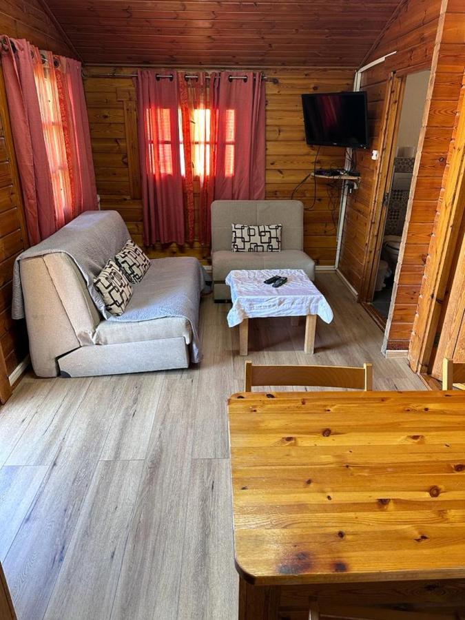 Arbel Holiday Homes Екстер'єр фото