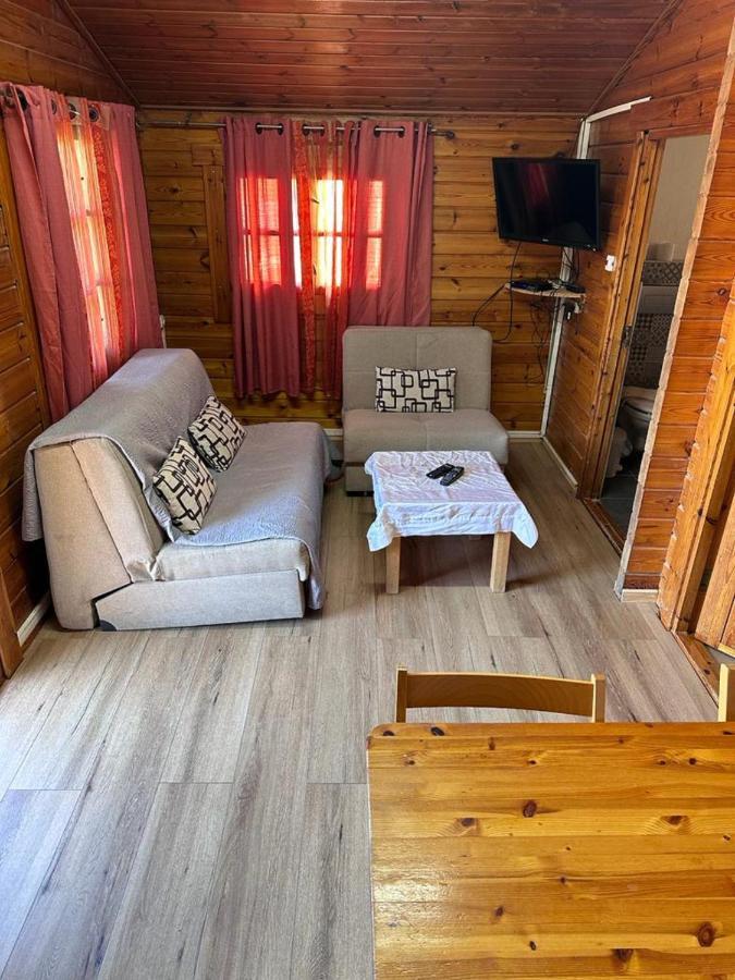 Arbel Holiday Homes Екстер'єр фото