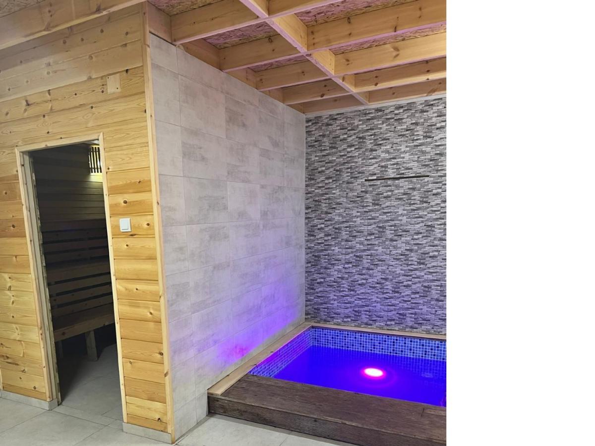Arbel Holiday Homes Екстер'єр фото