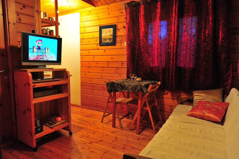 Arbel Holiday Homes Екстер'єр фото